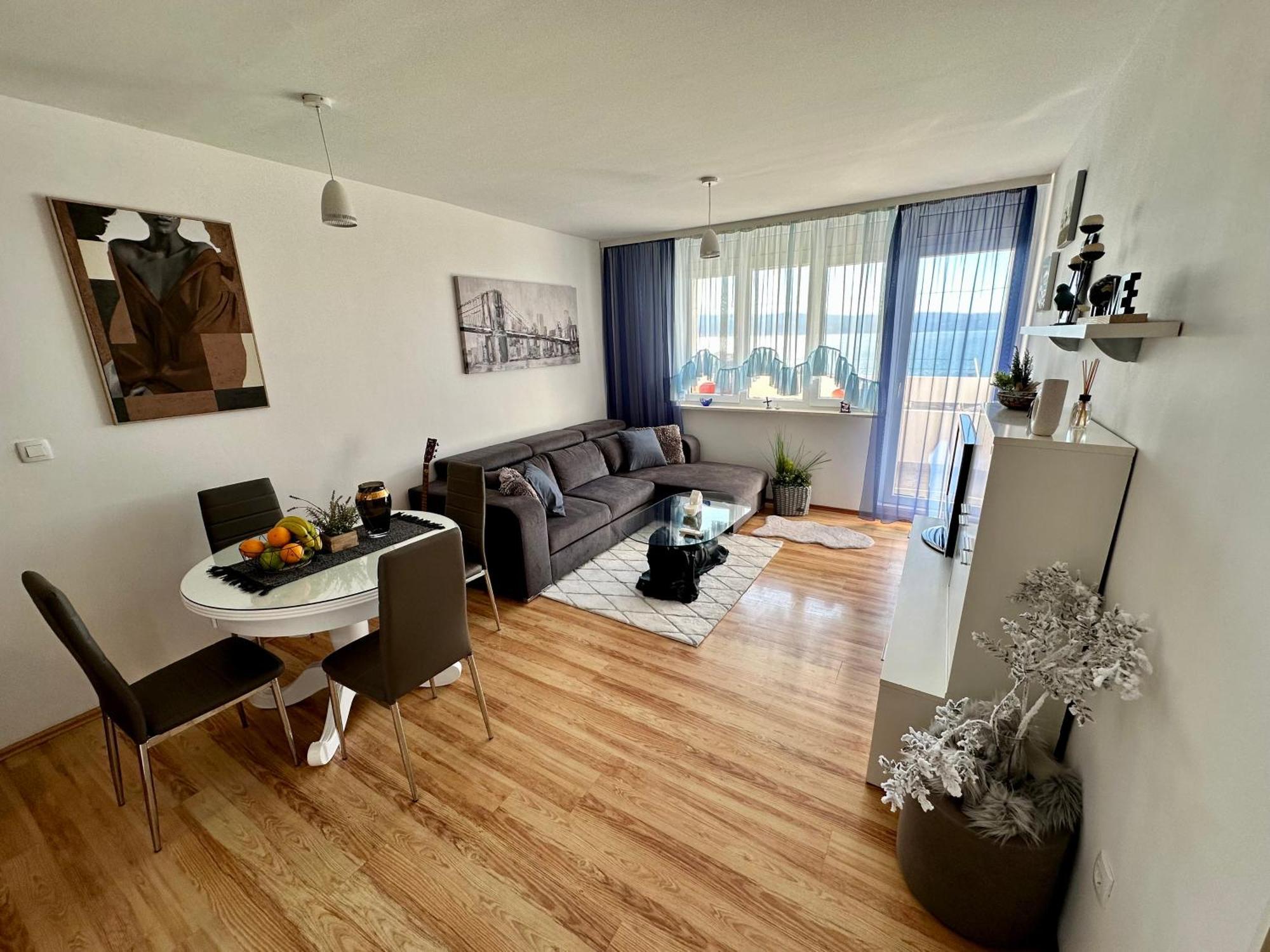 Summer Sky Gordana Apartment ドゥギ・ラット エクステリア 写真